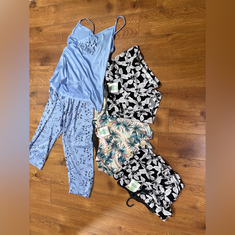 Ella Black and White Floral Pajama Shorts